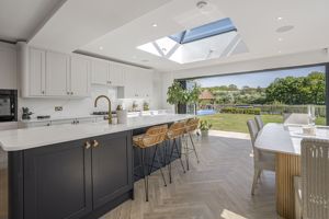 Photo 28- click for photo gallery